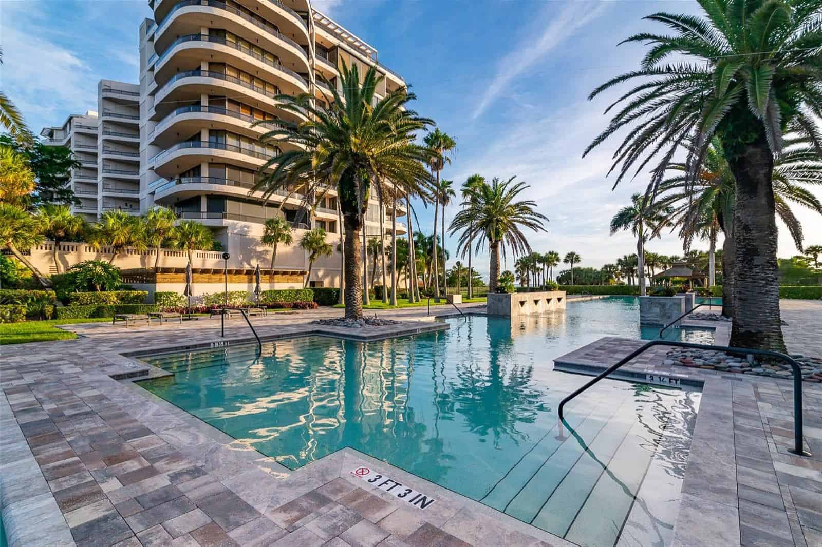 L'Ambiance Condos For Sale in Longboat Key, FL.