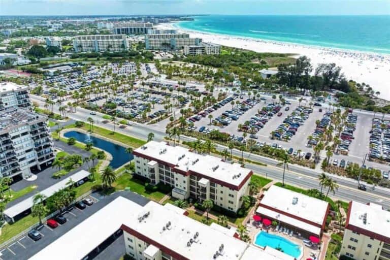 La Siesta Condos in Siesta Key, FL. - Aerial