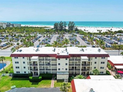 La Siesta Condos in Siesta Key, FL. - Aerial