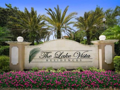 Lake Vista Residences Condos in Lakewood Ranch, FL. - Entrance Sign