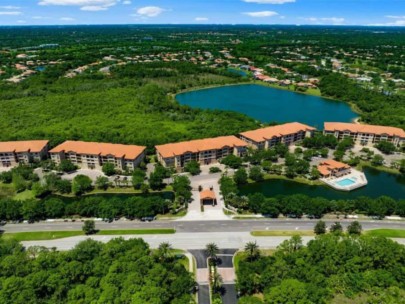 Lake Vista Residences Condos in Lakewood Ranch, FL. - Building Aerial