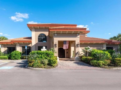 Lake Vista Residences Condos in Lakewood Ranch, FL. - Clubhouse