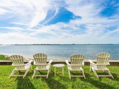 Le Chateau Condos in Downtown Sarasota, FL. - Private Beach