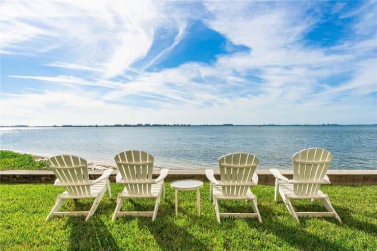 Le Chateau Condos in Downtown Sarasota, FL. - Private Beach
