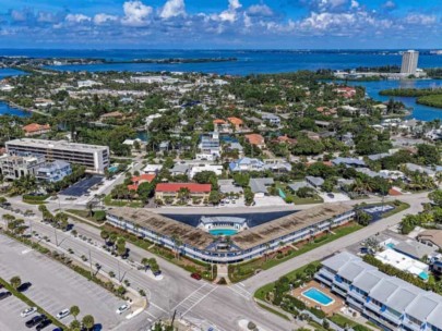 Lido Dorset Condos in Lido Key Sarasota, FL. - Aerial