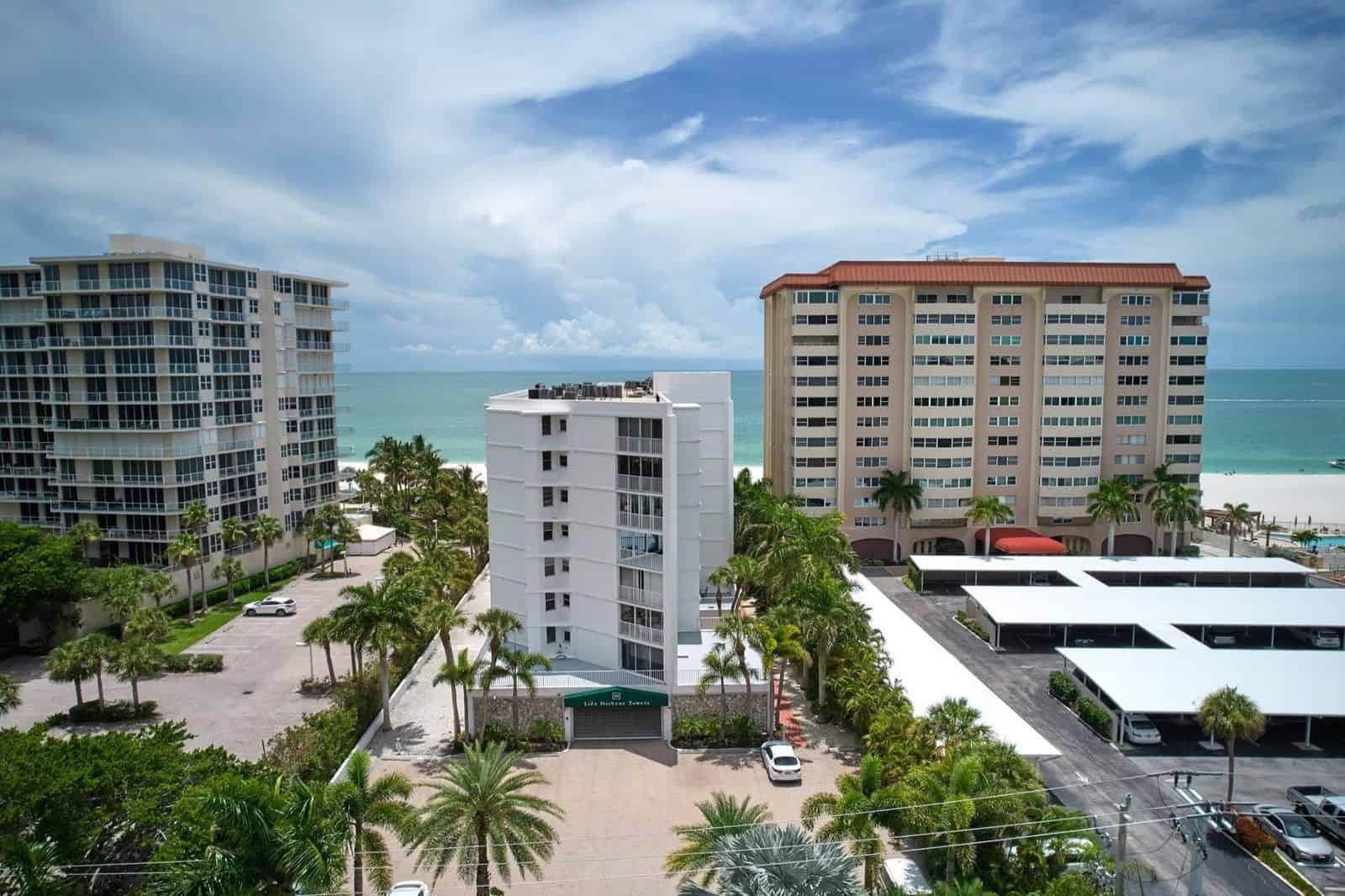 Lido Harbour Towers Condos For Sale in Lido Key Sarasota, FL. - Building