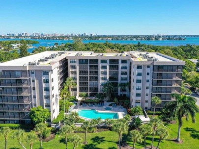 Lido Towers Condos in Lido Key Sarasota, FL. - Building Aerial