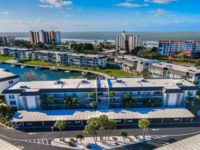 Longboat Harbour Condos in Longboat Key, FL. - Aerial