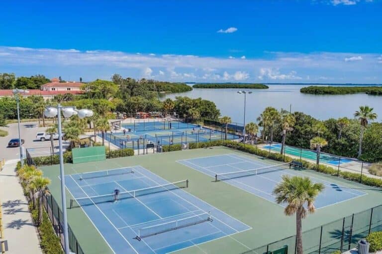 Longboat Harbour Towers Condos in Longboat Key, FL. - Tennis Courts Aerial