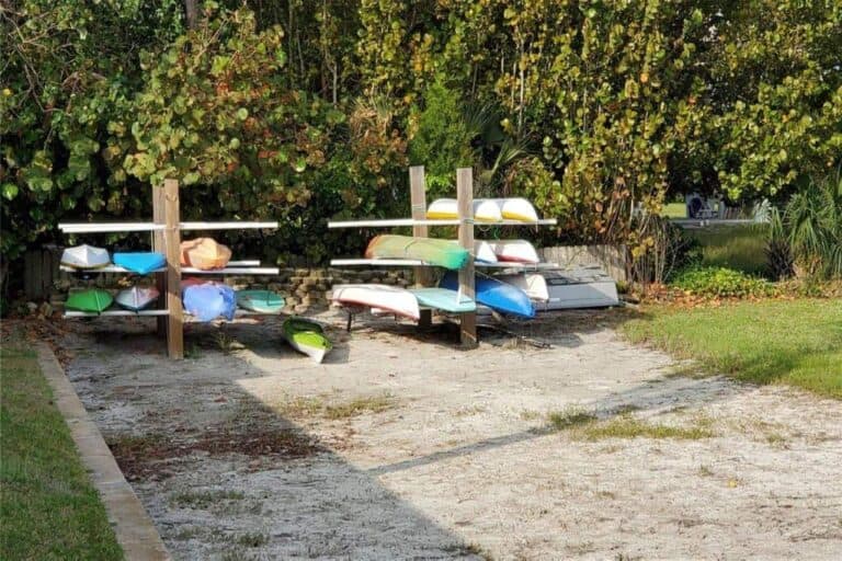 Longboat Pass Condos in Longboat Key, FL. - Kayak Launch