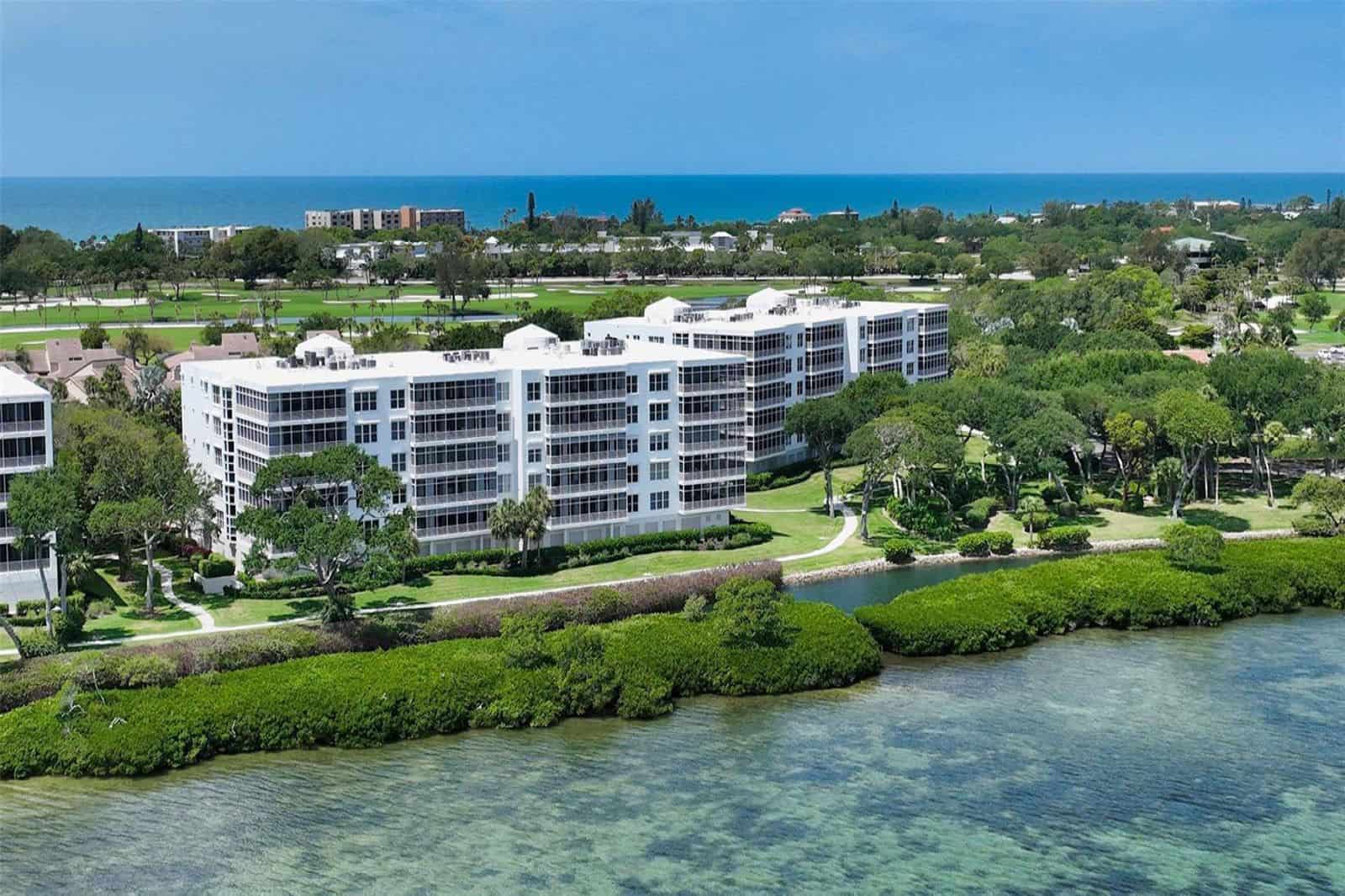 Marina Bay Condos For Sale in Longboat Key, FL.