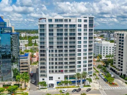 Marina Tower Condos in Downtown Sarasota, FL. - Building