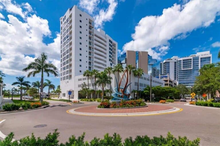 Marina Tower Condos in Downtown Sarasota, FL. - Building