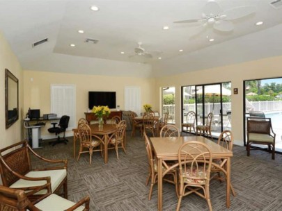 Midnight Cove Condos in Siesta Key, FL. - Clubhouse