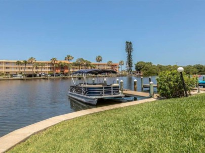 Moorings Condos in Siesta Key, FL. - Boat Docks