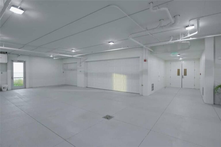 Oceane Condos in Siesta Key, FL. - Parking Garage