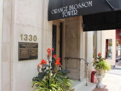 Orange Blossom Tower Condos For Sale in Downtown Sarasota, FL. - Entrance