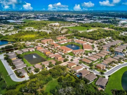 Palmer Oaks in Palmer Ranch Sarasota, FL. - Aerial of Neighborhood