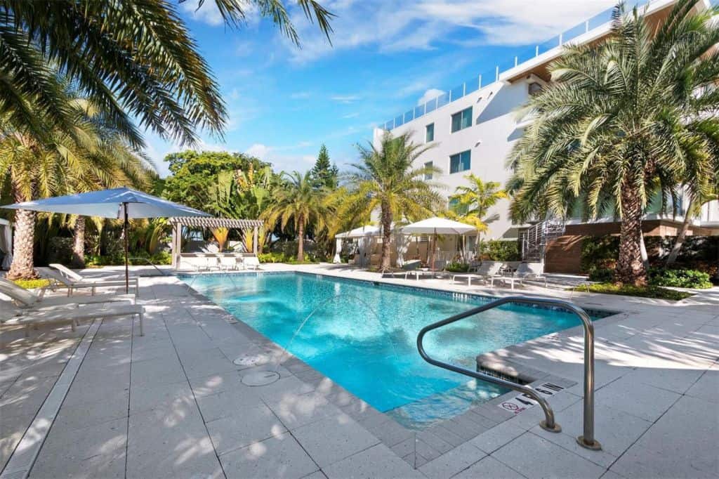 Park Residences Condos in Lido Key Sarasota, FL. - Pool