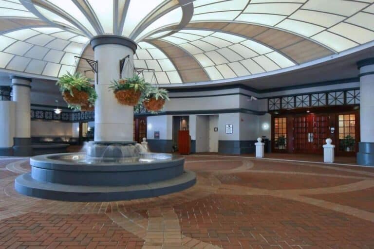 Plaza At Five Points Condos in Downtown Sarasota, FL. - Entrance