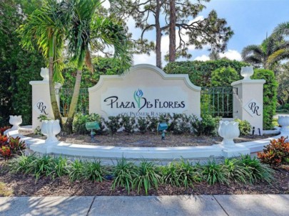 Plaza De Flores Condos in Palmer Ranch Sarasota, FL. - Entrance Sign