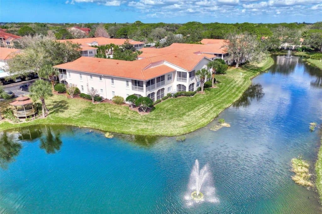 Plaza De Flores Condos in Palmer Ranch Sarasota, FL. - Aerial