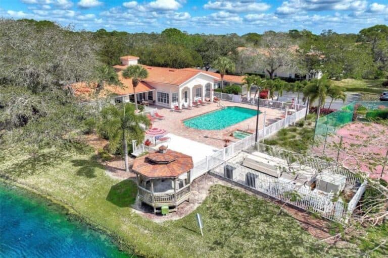 Plaza De Flores Condos in Palmer Ranch Sarasota, FL. - Pool Aerial