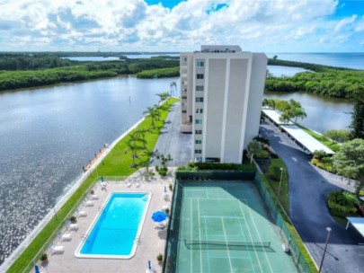 Pointe Condos in Siesta Key, FL. - Aerial