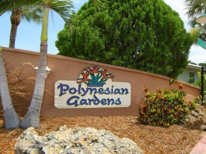 Polynesian Gardens Condos in Siesta Key, FL. - Entrance Sign