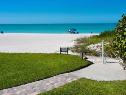 Portobello Condos in Longboat Key, FL. - Beach Access