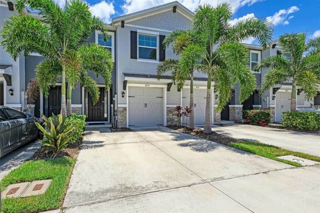 Promenade Townhomes in Palmer Ranch Sarasota, FL.