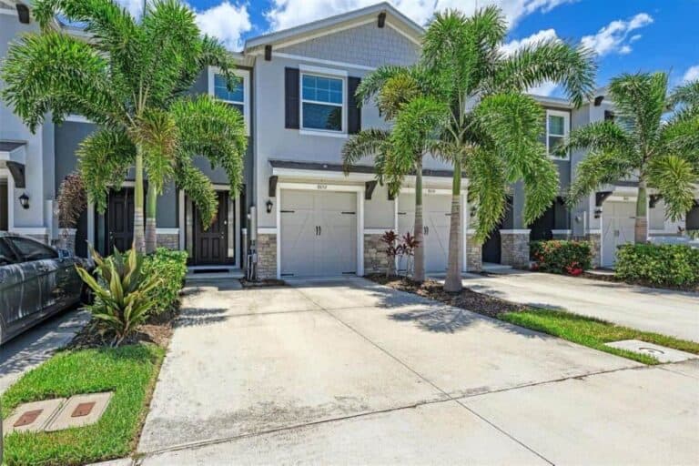 Promenade Townhomes in Palmer Ranch Sarasota, FL. - Building