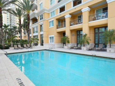 Renaissance Condos in Downtown Sarasota, FL. - Pool