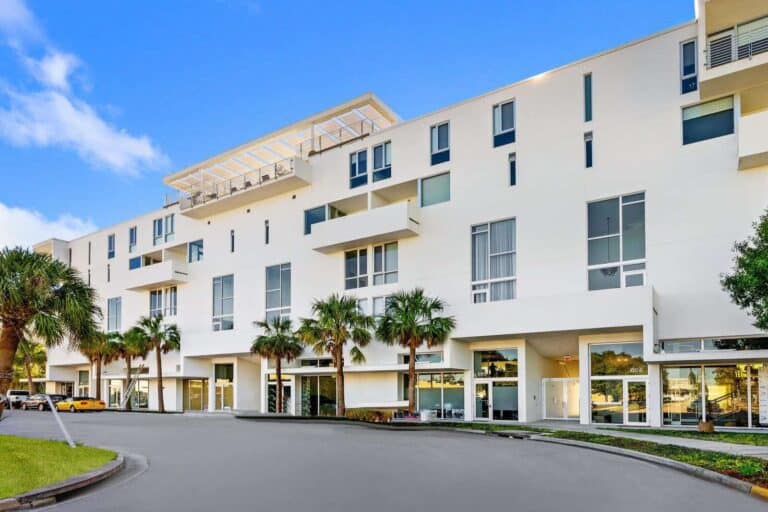 Risdon on 5th Condos For Sale in Downtown Sarasota, FL.