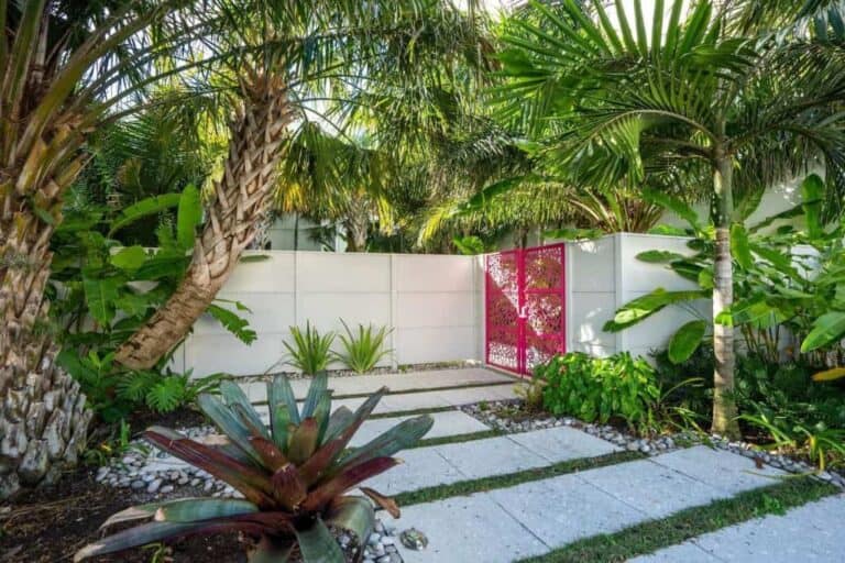 Risdon on 5th Condos in Downtown Sarasota, FL. - Courtyard Gate