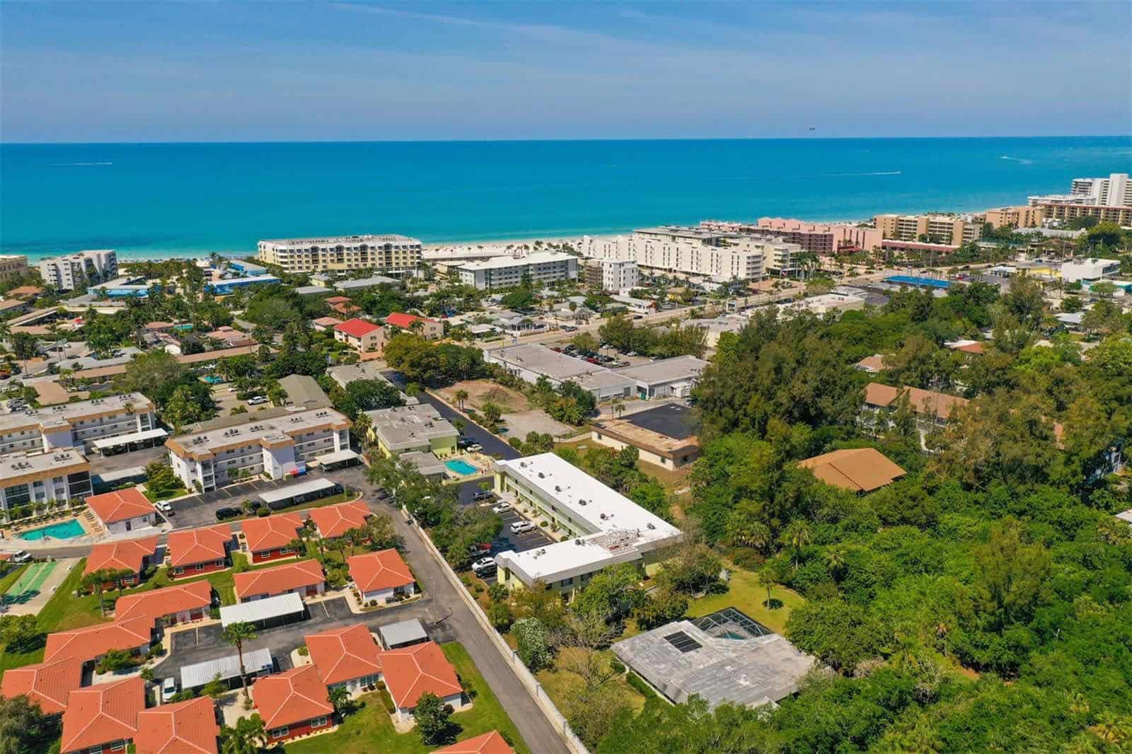 Sea Winds Condos For Sale | Siesta Key, FL