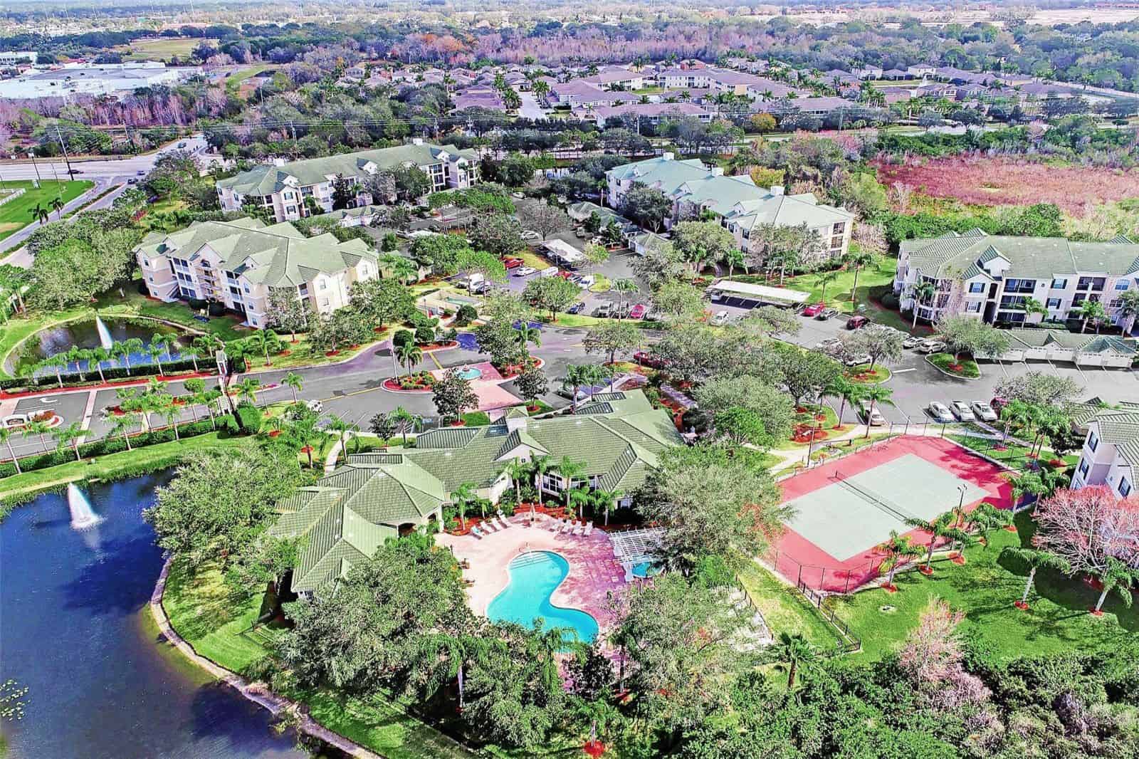 Serenade Condos For Sale in Palmer Ranch Sarasota, FL.