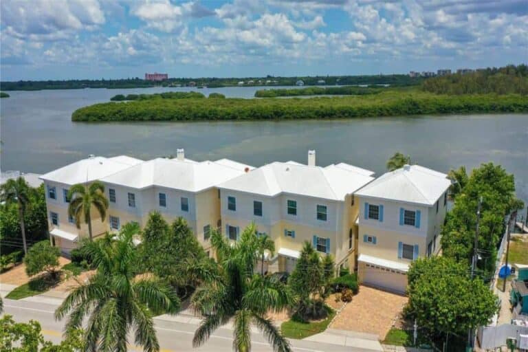 Siesta Bayside South Condos in Siesta Key, FL. - Waterfront Aerial