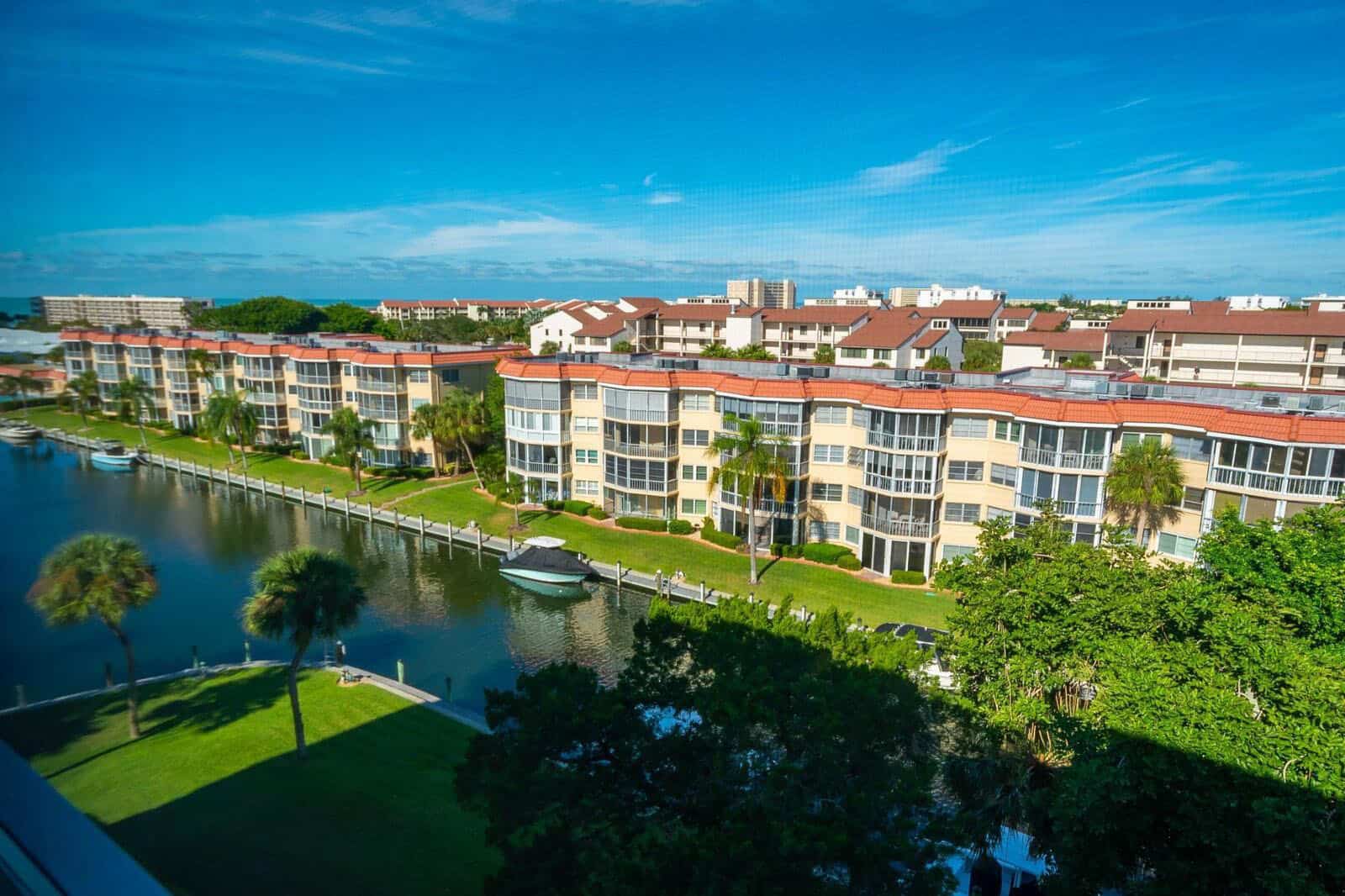 Siesta Harbor Condos For Sale in Siesta Key, FL.