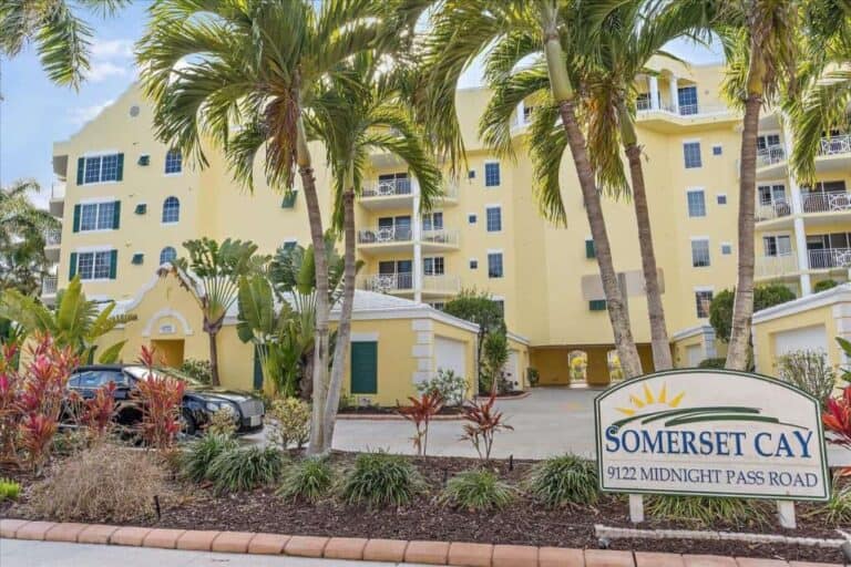 Somerset Cay Condos in Siesta Key, FL. - Entrance Sign