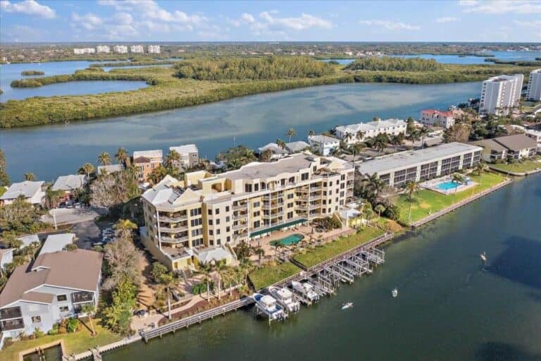 Somerset Cay Condos in Siesta Key, FL. - Aerial