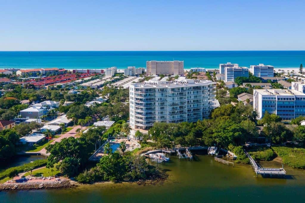 Summer Cove Condos in Siesta Key, FL. - Aerial