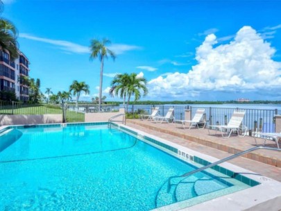 Sunrise Cove Condos in Siesta Key, FL. - Pool