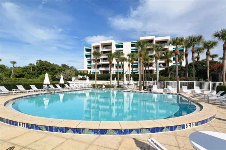 Sunset Beach Condos in Longboat Key, FL. - Pool