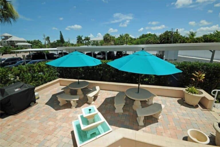 Sunset Royale Condos in Siesta Key, FL. - Patio