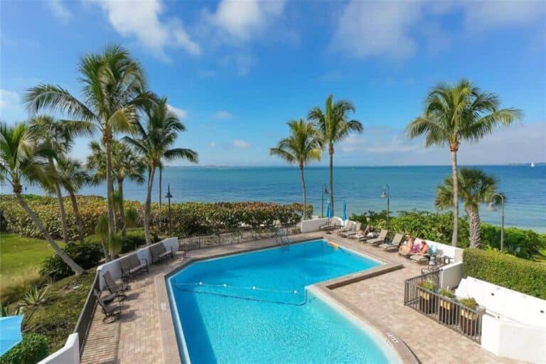Sunset Towers Condos in Downtown Sarasota, FL. - Pool