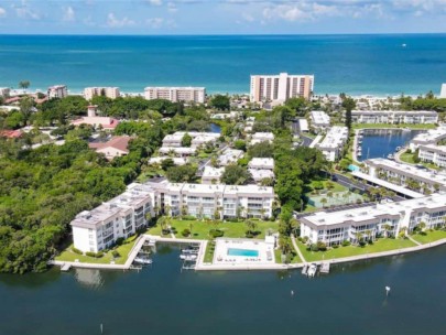 Sutton Place Condos in Longboat Key, FL. - Aerial