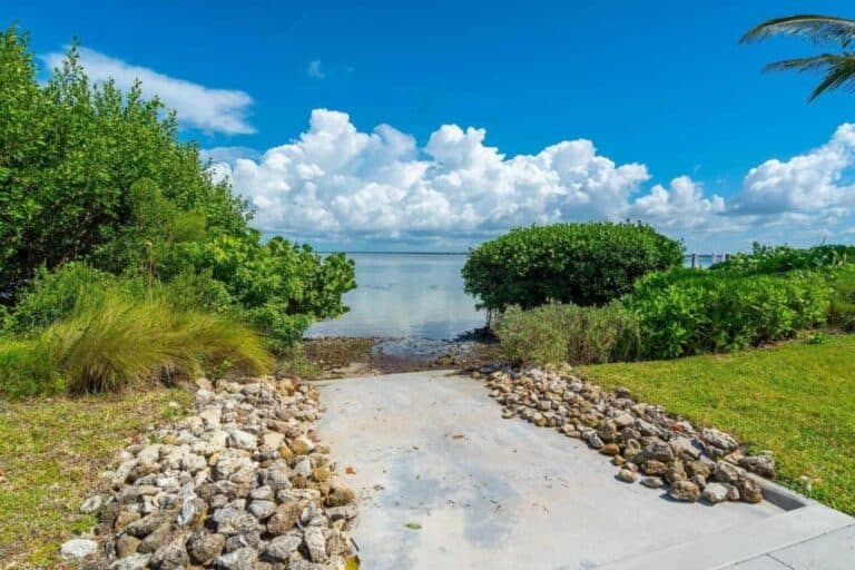 Tangerine Bay Club in Longboat Key, FL. - Kayak Launch