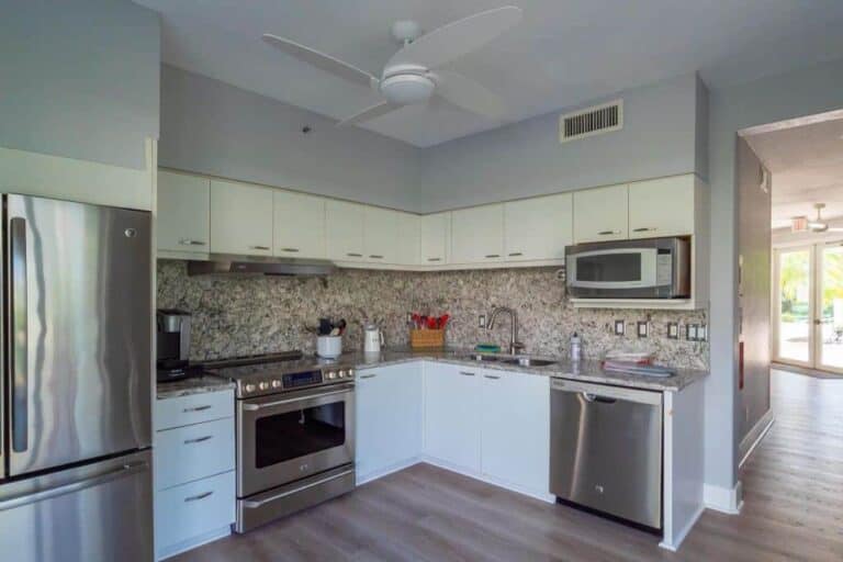 Tangerine Bay Club in Longboat Key, FL. - Clubroom