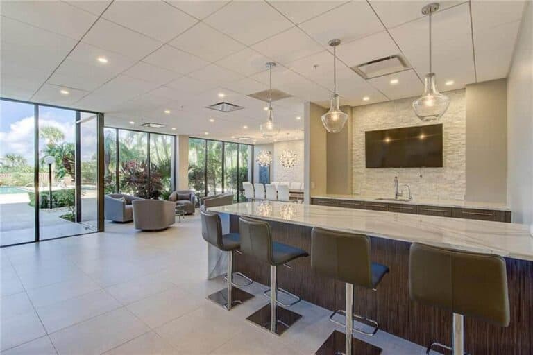 Terrace East Condos in Siesta Key, FL. - Clubroom
